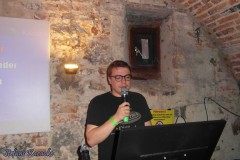 karaoke_bei_der_schlossparty_baumgarten_20251005_1474434903