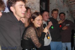 karaoke_bei_der_schlossparty_baumgarten_36_20241006_1687279265