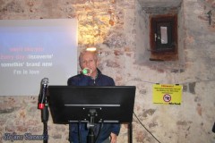 karaoke_bei_der_schlossparty_baumgarten_3_20241006_1326839568