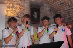 karaoke_bei_der_schlossparty_baumgarten_20240612_1609143863