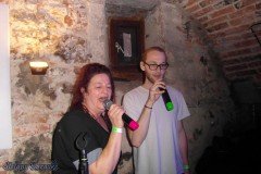 karaoke_bei_der_schlossparty_baumgarten_20240612_1709058388