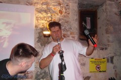 karaoke_bei_der_schlossparty_baumgarten_20240811_1101353325