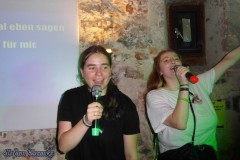karaoke_bei_der_schlossparty_baumgarten_20240811_1212169048