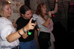 karaoke_bei_der_schlossparty_baumgarten_20240811_1307562033
