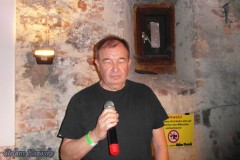 karaoke_bei_der_schlossparty_baumgarten_20240811_1551544697