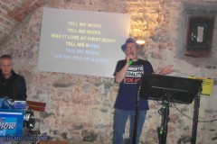 karaoke_bei_der_schlossparty_baumgarten_20240414_1784302968