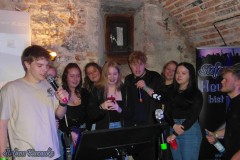 karaoke_bei_der_schlossparty_baumgarten_20240414_1933838563