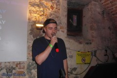 karaoke_bei_der_schlossparty_baumgarten_20250914_1342252782