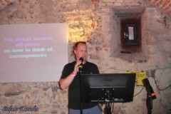 karaoke_bei_der_schlossparty_baumgarten_20251005_1654829246