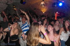 karaoke_bei_der_schlossparty_baumgarten_20251005_1745820795