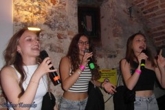 karaoke_bei_der_schlossparty_baumgarten_20251005_1545249737