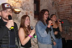karaoke_bei_der_schlossparty_baumgarten_20251005_1959578153