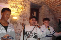 karaoke_bei_der_schlossparty_baumgarten_20250420_1461806299
