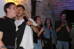karaoke_bei_der_schlossparty_baumgarten_20260426_1748468151