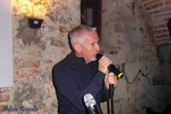 karaoke_bei_der_schlossparty_baumgarten_20260426_1893640195
