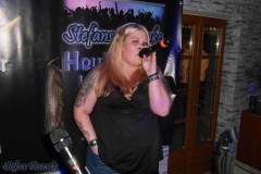 karaoke_in_der_laube_musikbar_20250427_1034638263